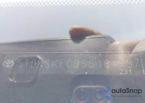 2025 Toyota Sienna Le from USA, damaged, VIN 5TDKSKFC9SS184757